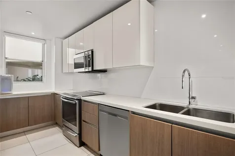 25 Munoz Rivera San Juan PR 00901