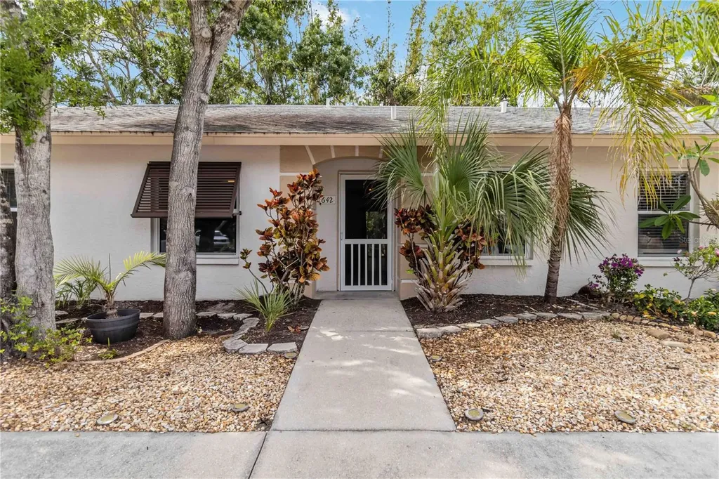 642 N Jefferson Avenue Sarasota FL 34237
