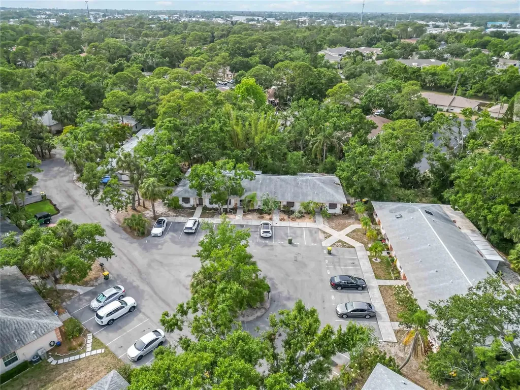642 N Jefferson Avenue Sarasota FL 34237