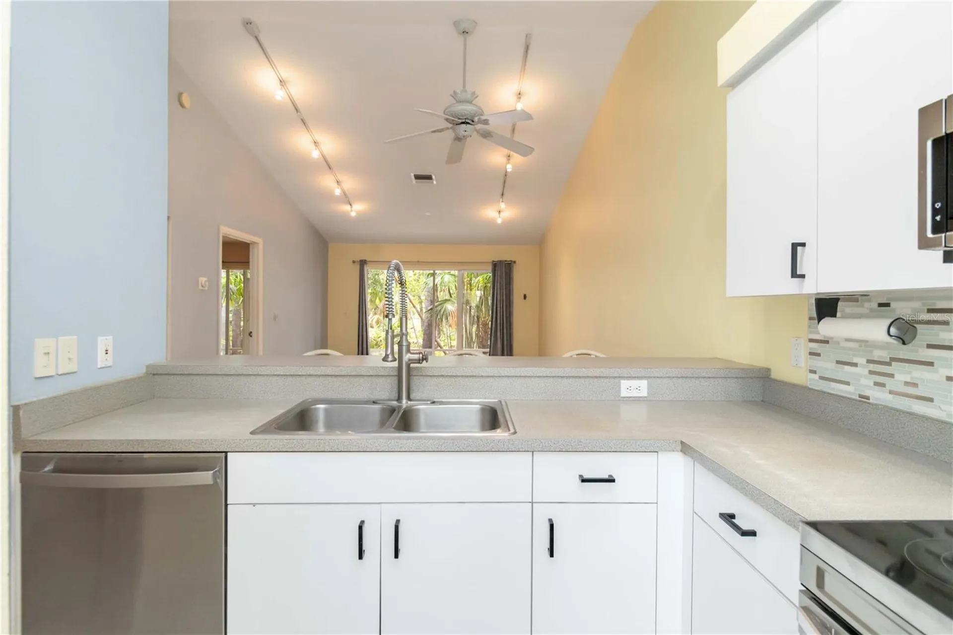 642 N Jefferson Avenue Sarasota FL 34237