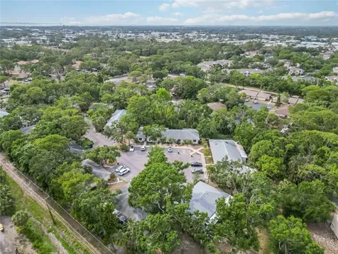 642 N Jefferson Avenue Sarasota FL 34237