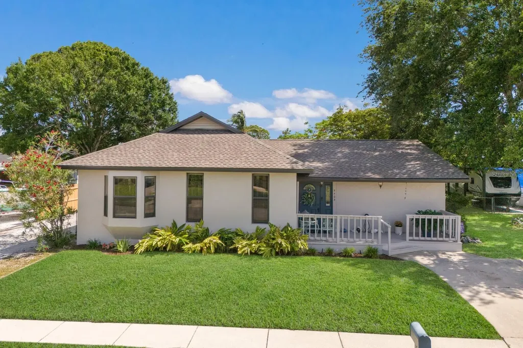 5403 2nd Avenue W Bradenton FL 34209