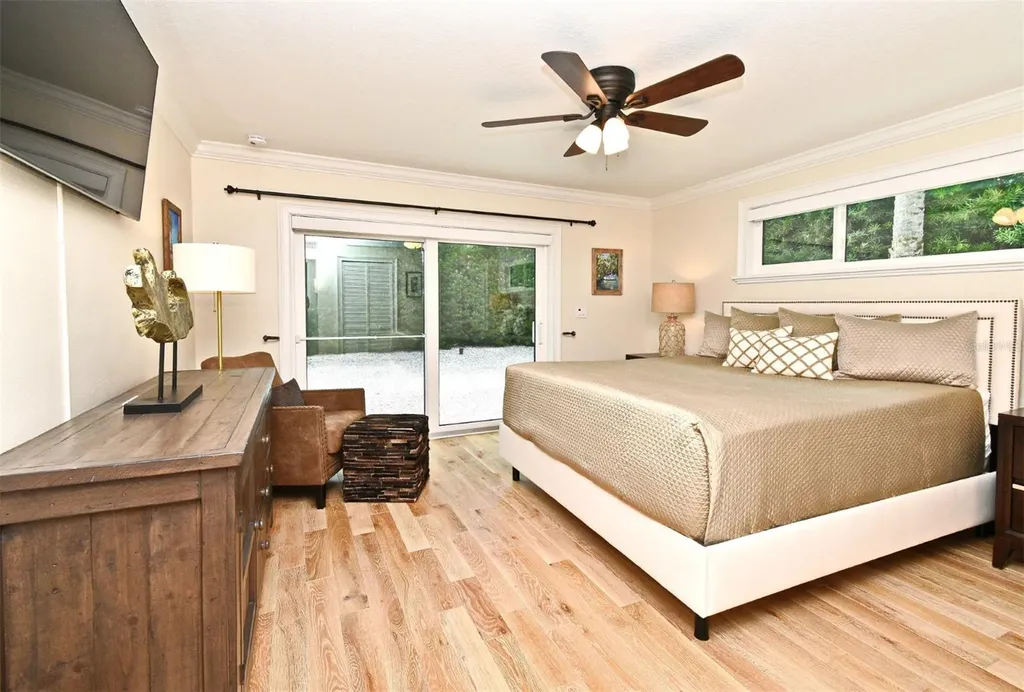 507 N Peninsula Avenue New Smyrna Beach FL 32169