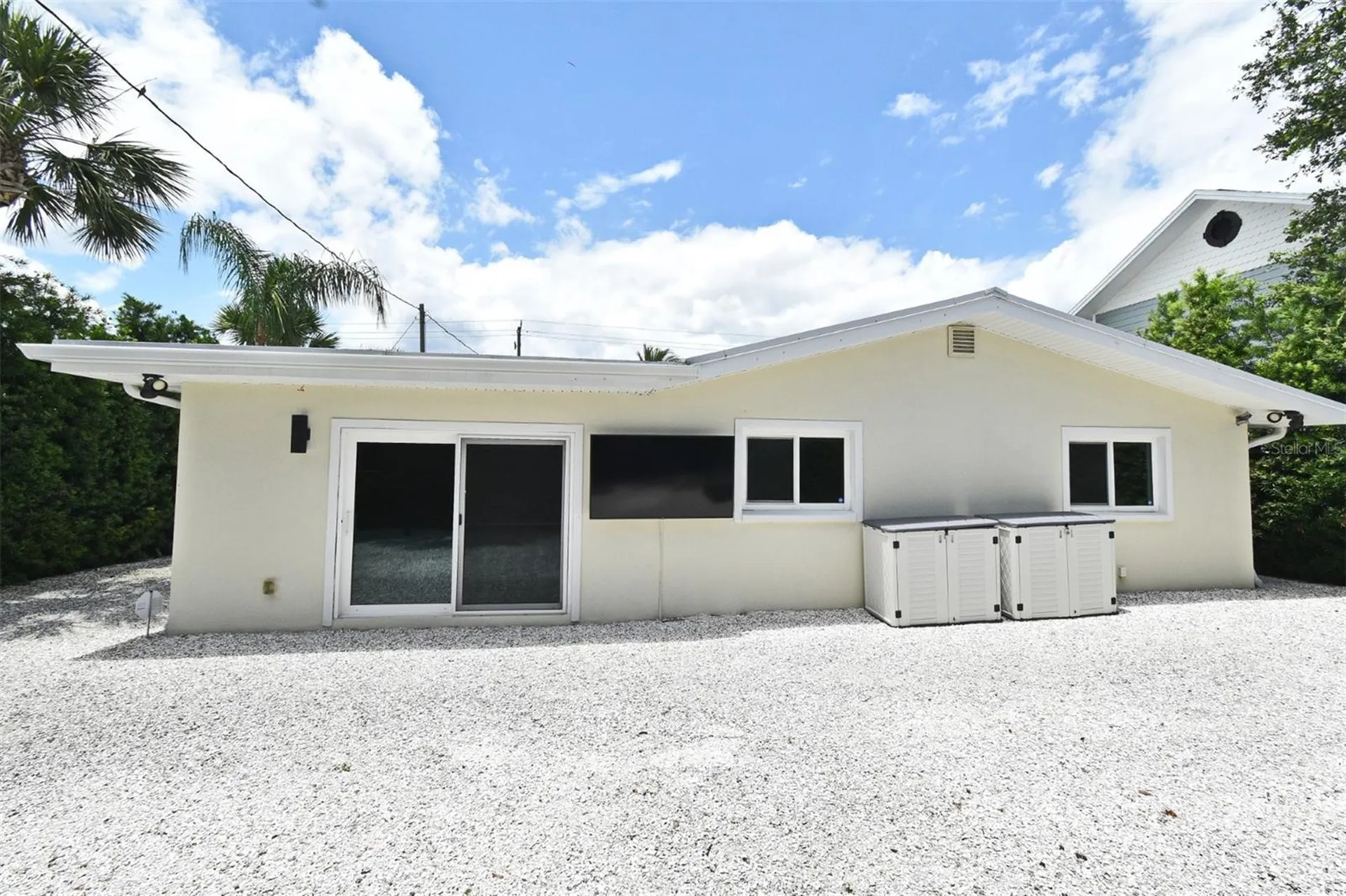 507 N Peninsula Avenue New Smyrna Beach FL 32169