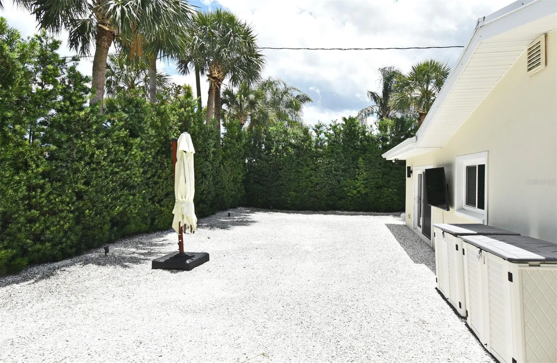 507 N Peninsula Avenue New Smyrna Beach FL 32169