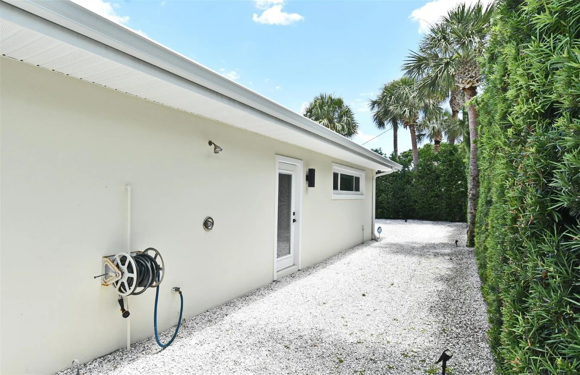 507 N Peninsula Avenue New Smyrna Beach FL 32169