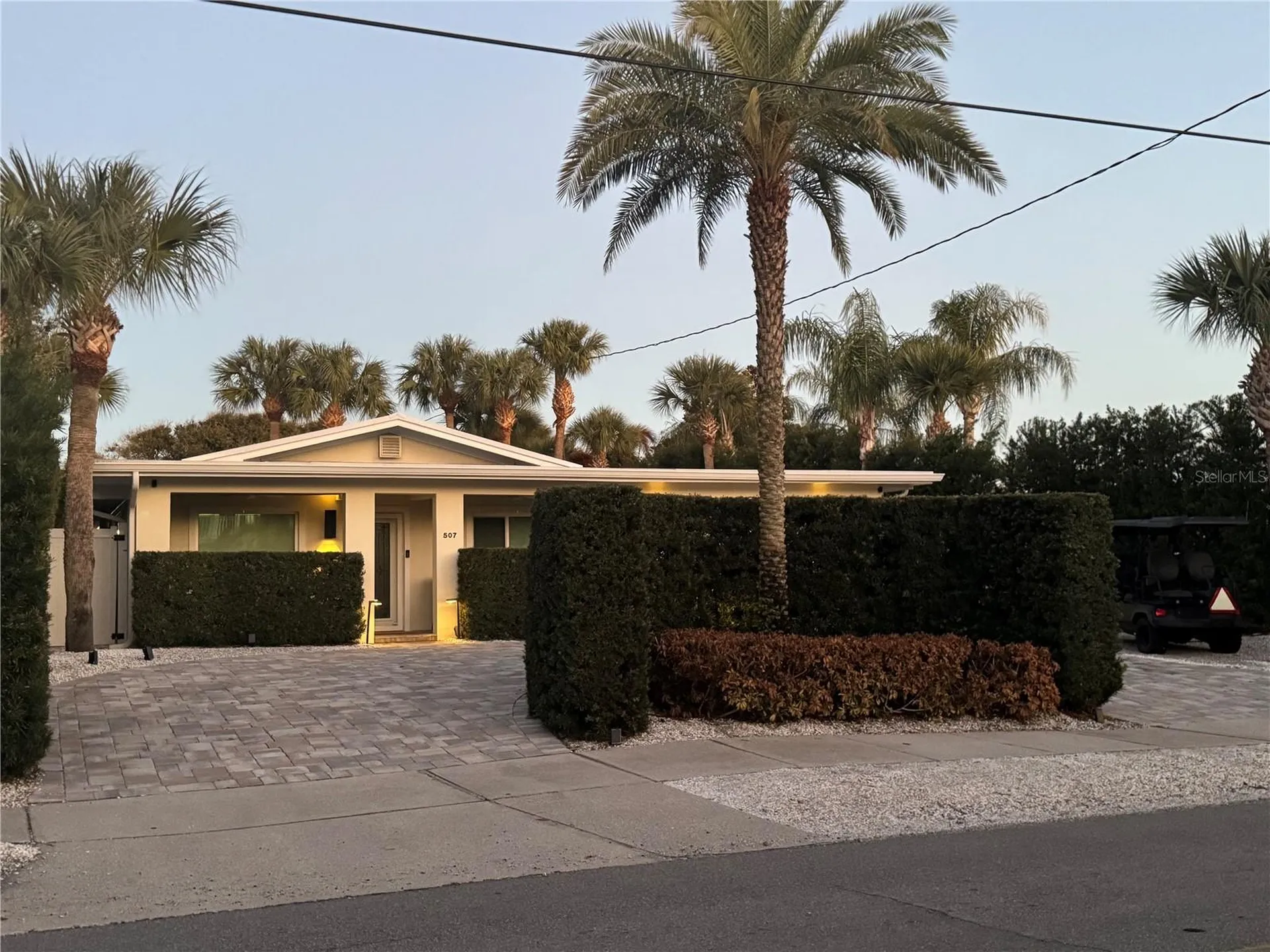 507 N Peninsula Avenue New Smyrna Beach FL 32169