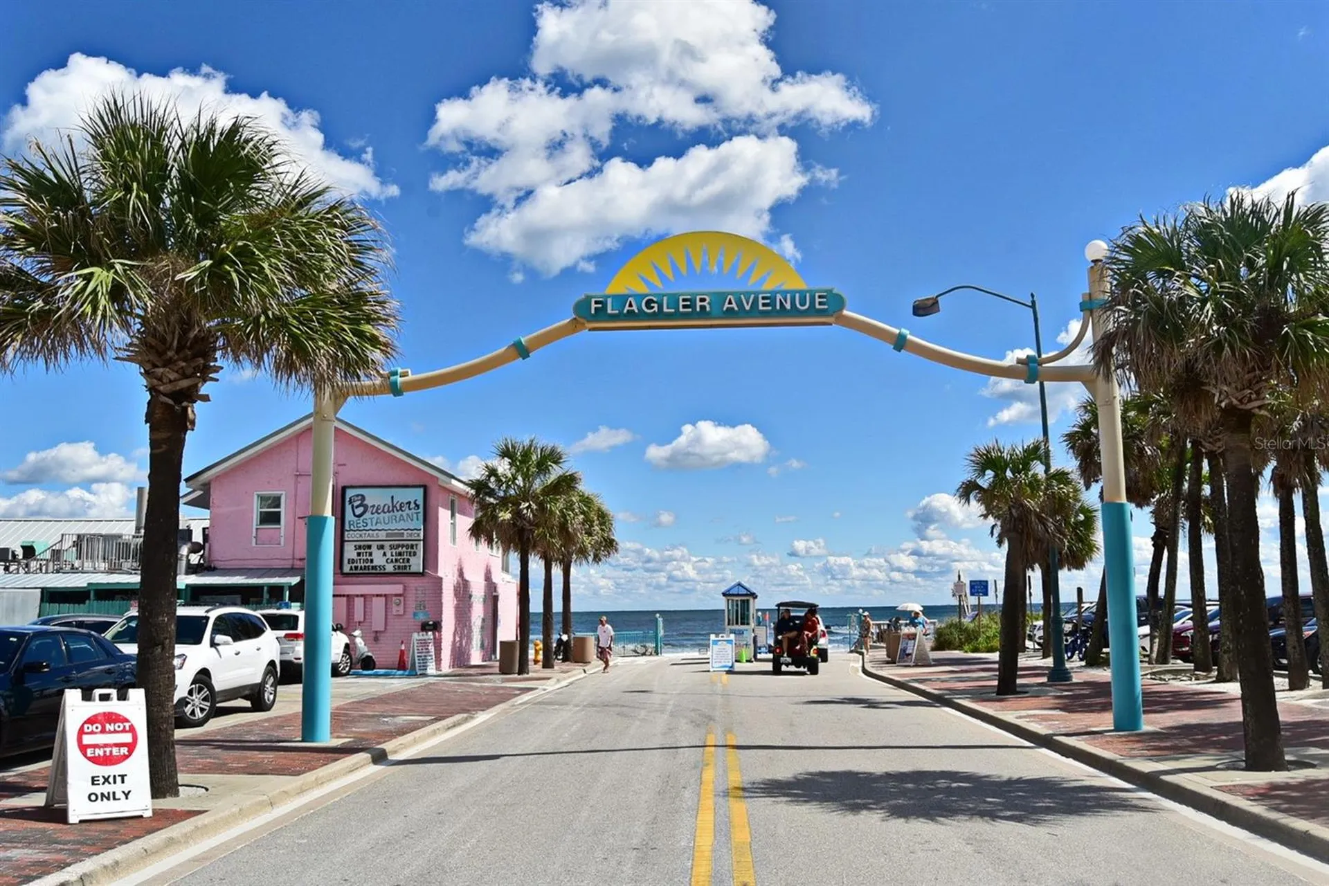 507 N Peninsula Avenue New Smyrna Beach FL 32169