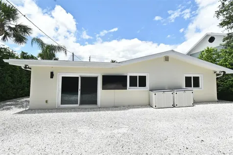 507 N Peninsula Avenue New Smyrna Beach FL 32169