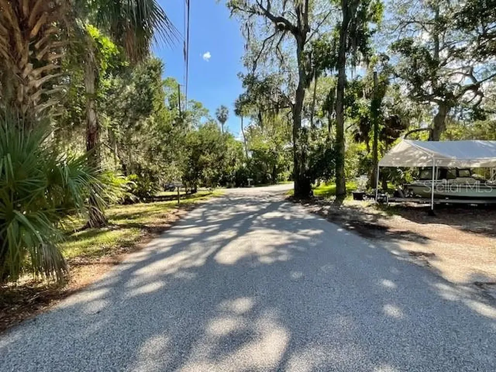 8157 Anchor Point Drive Weeki Wachee FL 34607