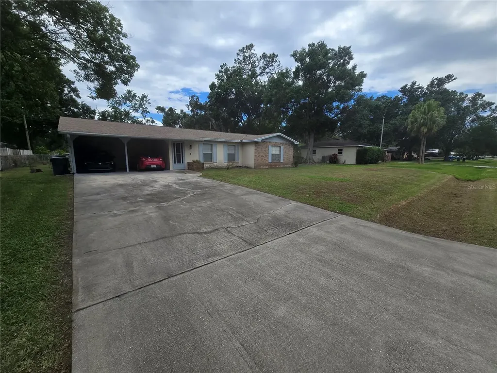 3509 Lisa Lane Lakeland FL 33801