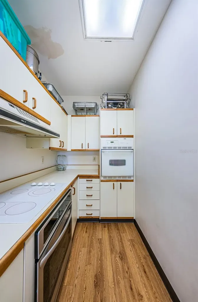 1600 Gulf Boulevard Clearwater Beach FL 33767