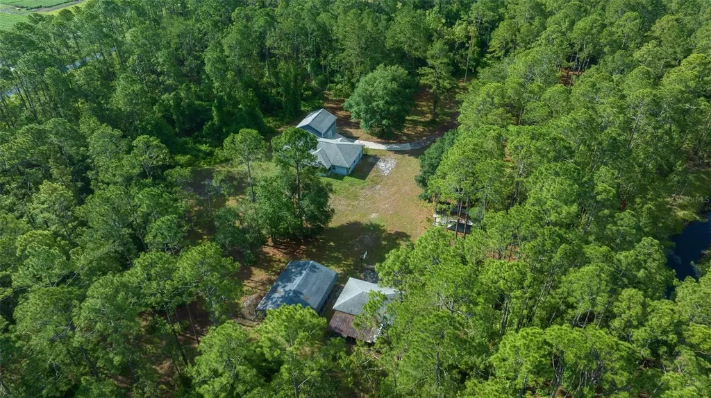11521 SE 1st Street Road Silver Springs FL 34488