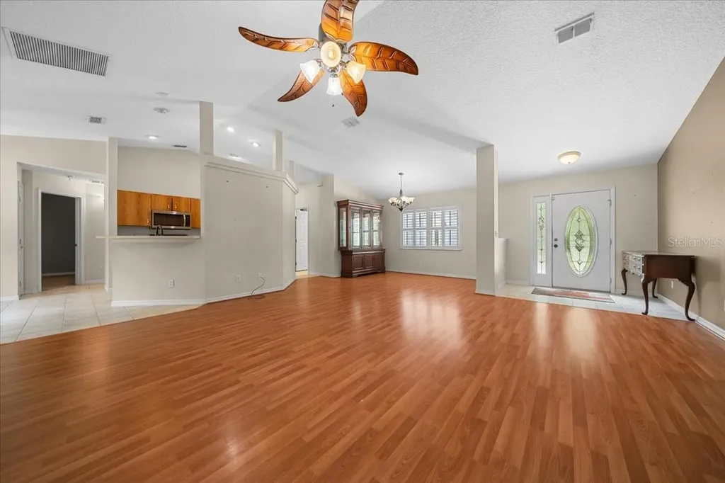 11521 SE 1st Street Road Silver Springs FL 34488