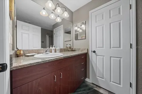 11521 SE 1st Street Road Silver Springs FL 34488