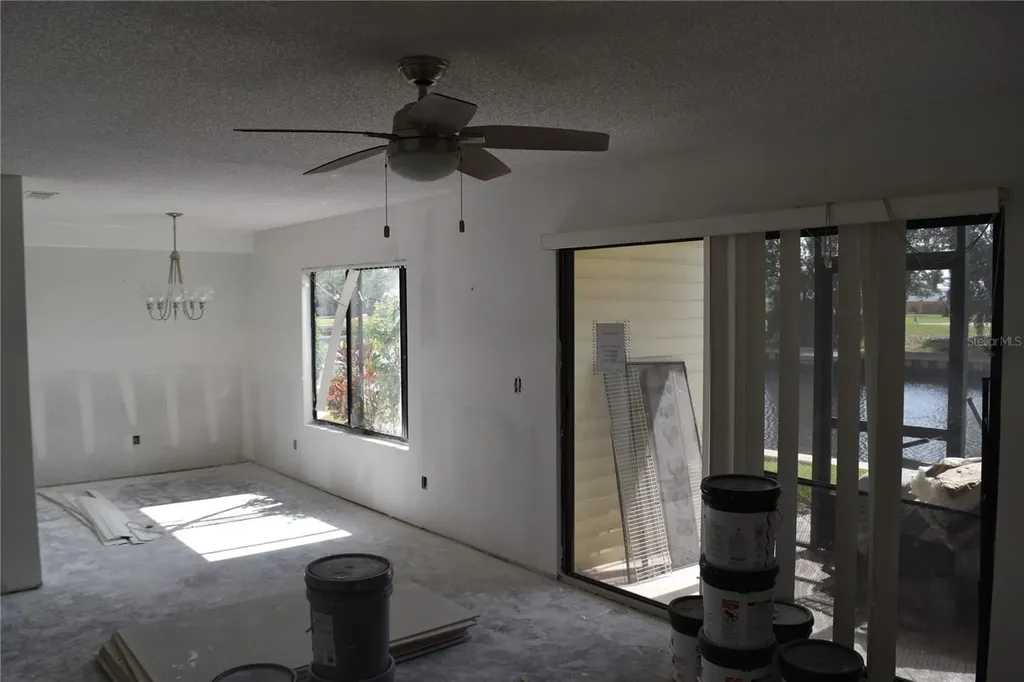 420 Moorings Cove Drive Tarpon Springs FL 34689