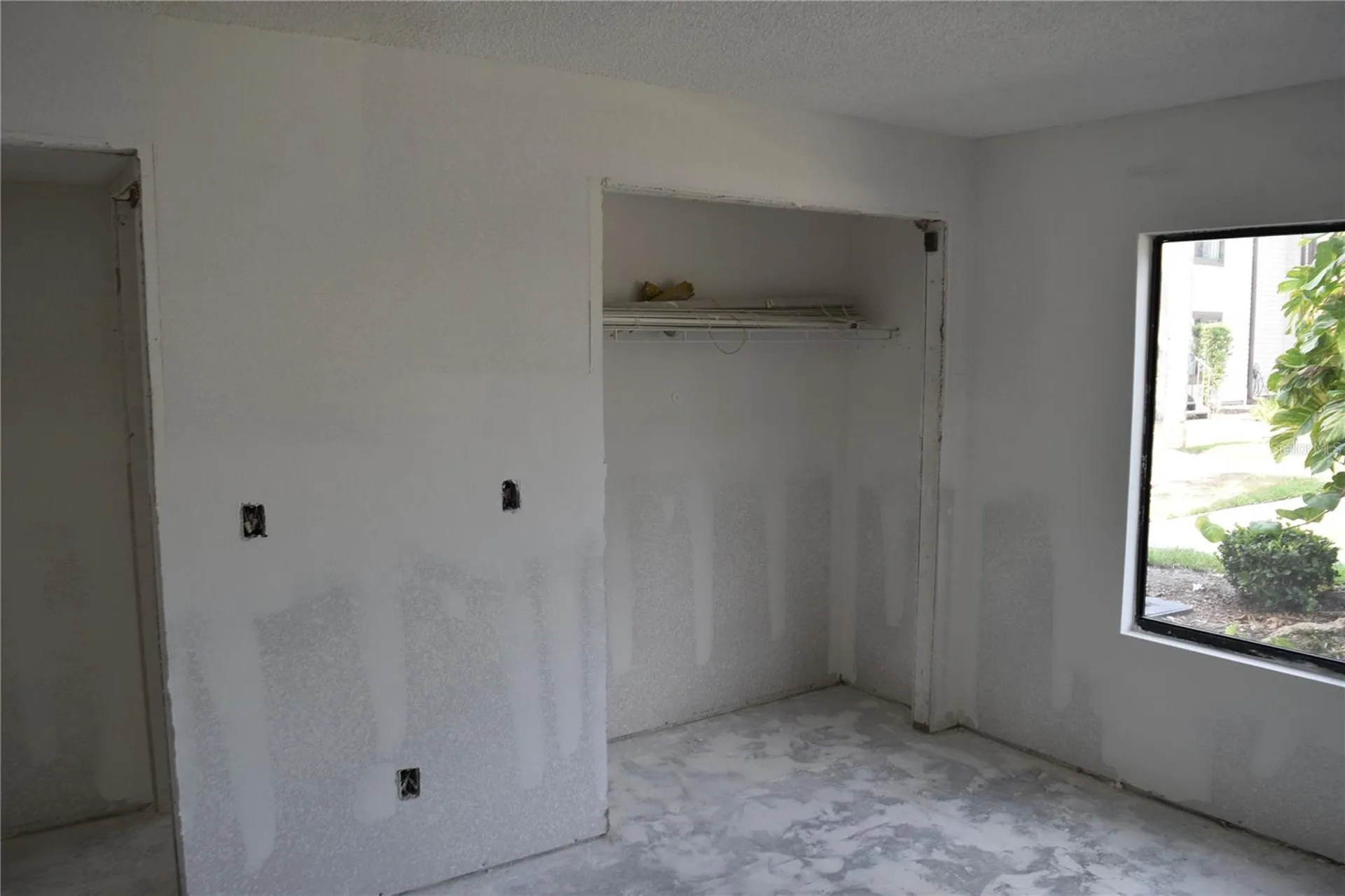 420 Moorings Cove Drive Tarpon Springs FL 34689