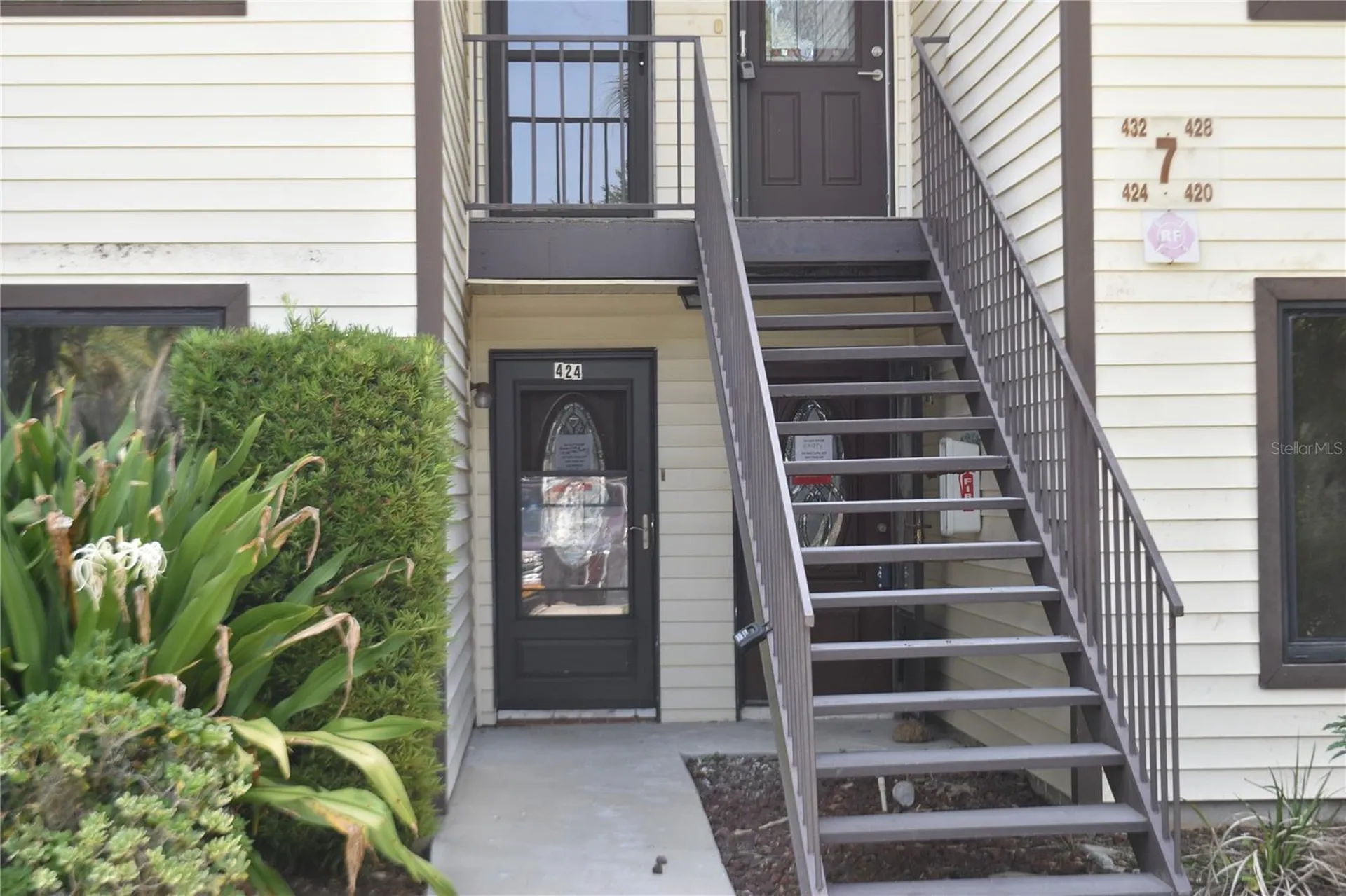 420 Moorings Cove Drive Tarpon Springs FL 34689