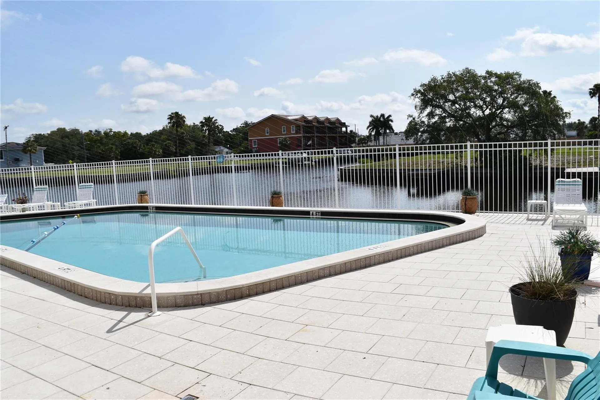 420 Moorings Cove Drive Tarpon Springs FL 34689