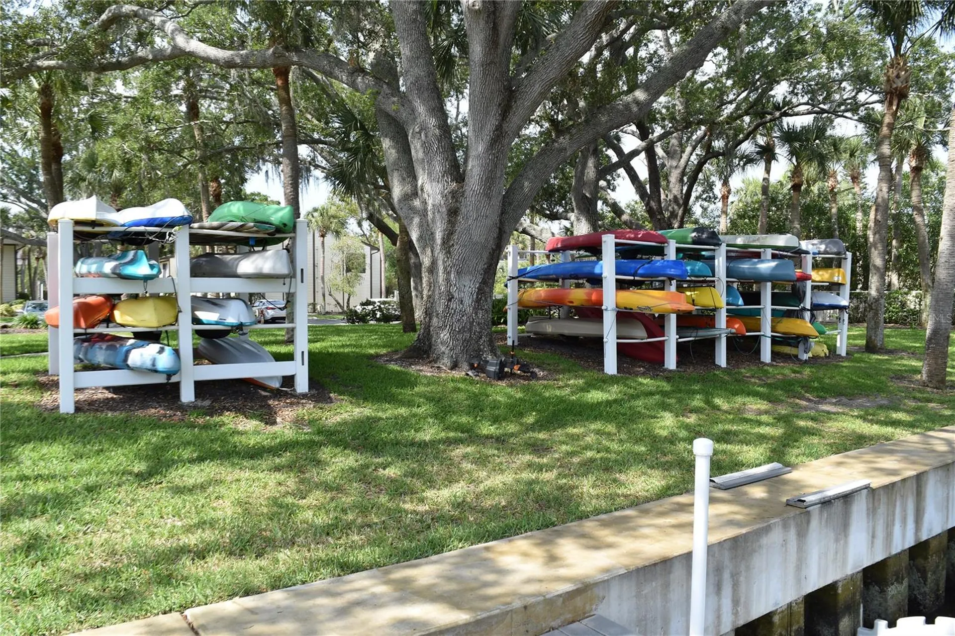 420 Moorings Cove Drive Tarpon Springs FL 34689