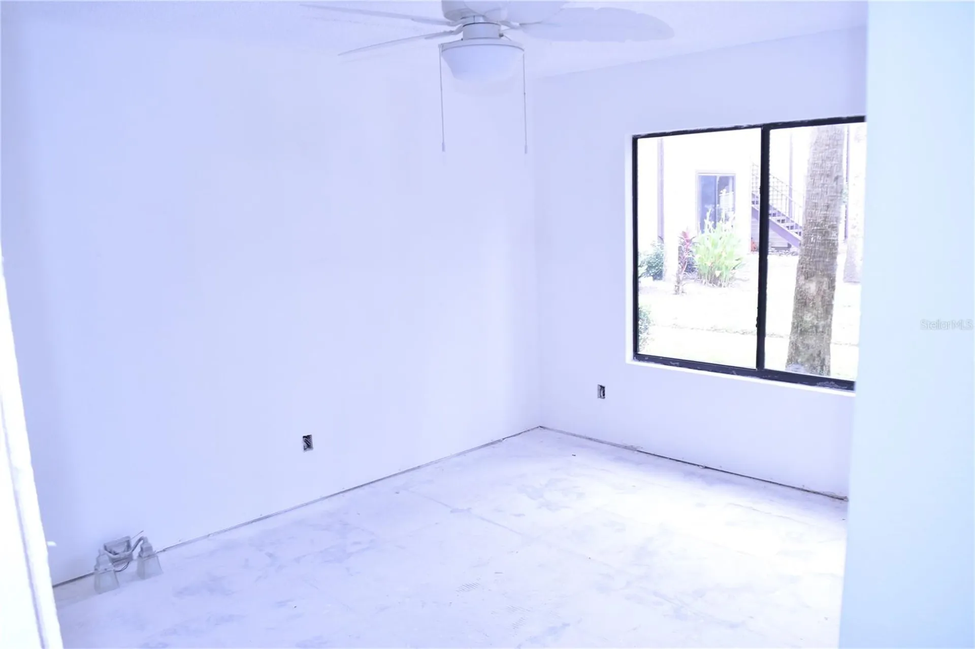 420 Moorings Cove Drive Tarpon Springs FL 34689