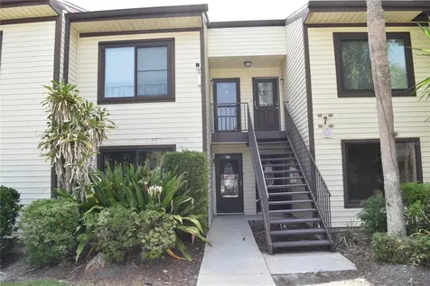 420 Moorings Cove Drive Tarpon Springs FL 34689