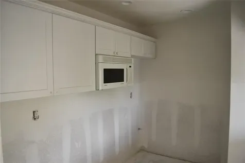 420 Moorings Cove Drive Tarpon Springs FL 34689