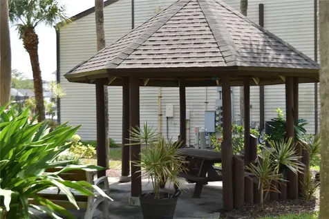 420 Moorings Cove Drive Tarpon Springs FL 34689