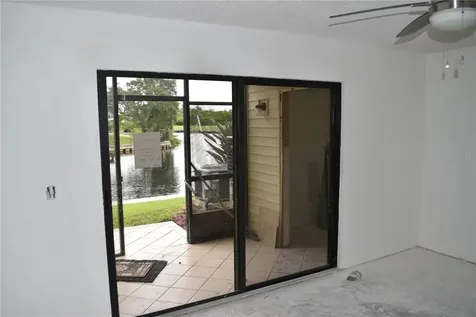 420 Moorings Cove Drive Tarpon Springs FL 34689