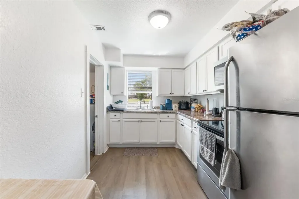 652 N Jackson Street Eagle Lake FL 33839