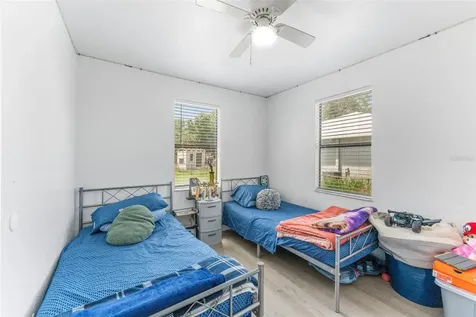 652 N Jackson Street Eagle Lake FL 33839