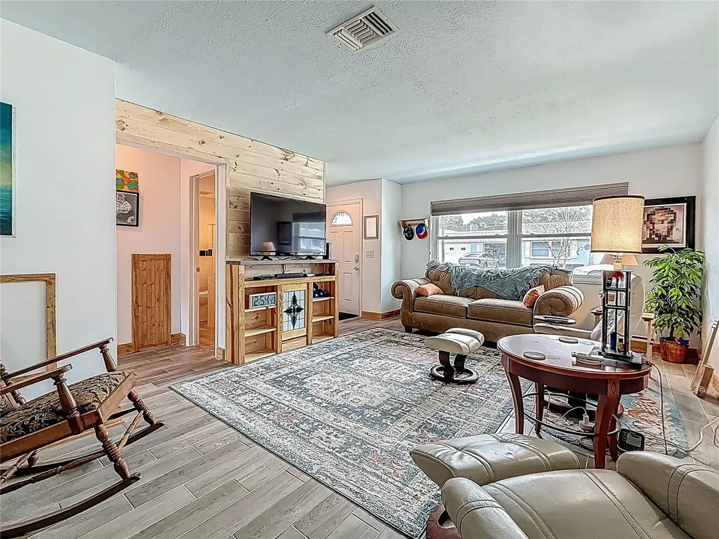 602 Mindy Drive Largo FL 33771