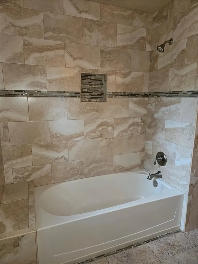 9127 Woodridge Run Drive Tampa FL 33647