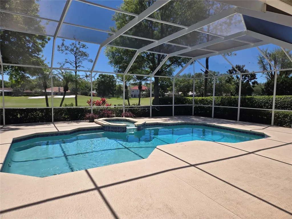 9127 Woodridge Run Drive Tampa FL 33647