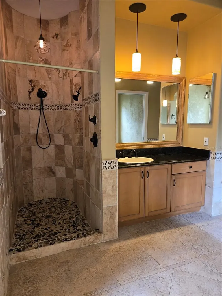 9127 Woodridge Run Drive Tampa FL 33647