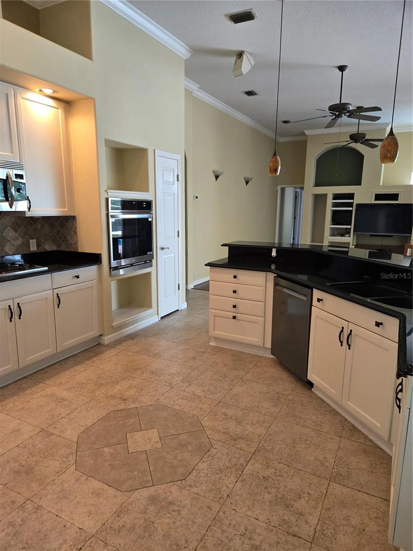 9127 Woodridge Run Drive Tampa FL 33647