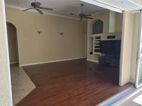 9127 Woodridge Run Drive Tampa FL 33647