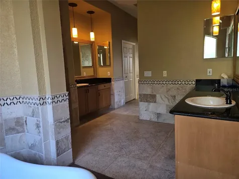 9127 Woodridge Run Drive Tampa FL 33647