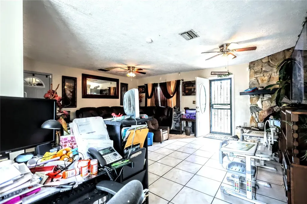 11411 N 19th Street Tampa FL 33612