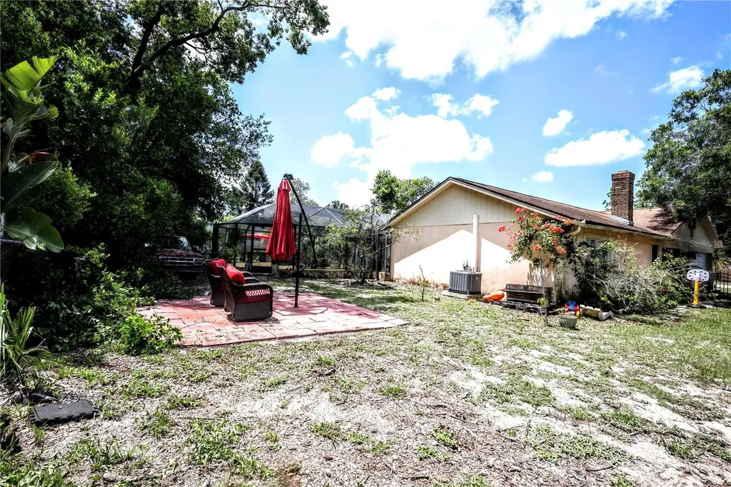 11411 N 19th Street Tampa FL 33612