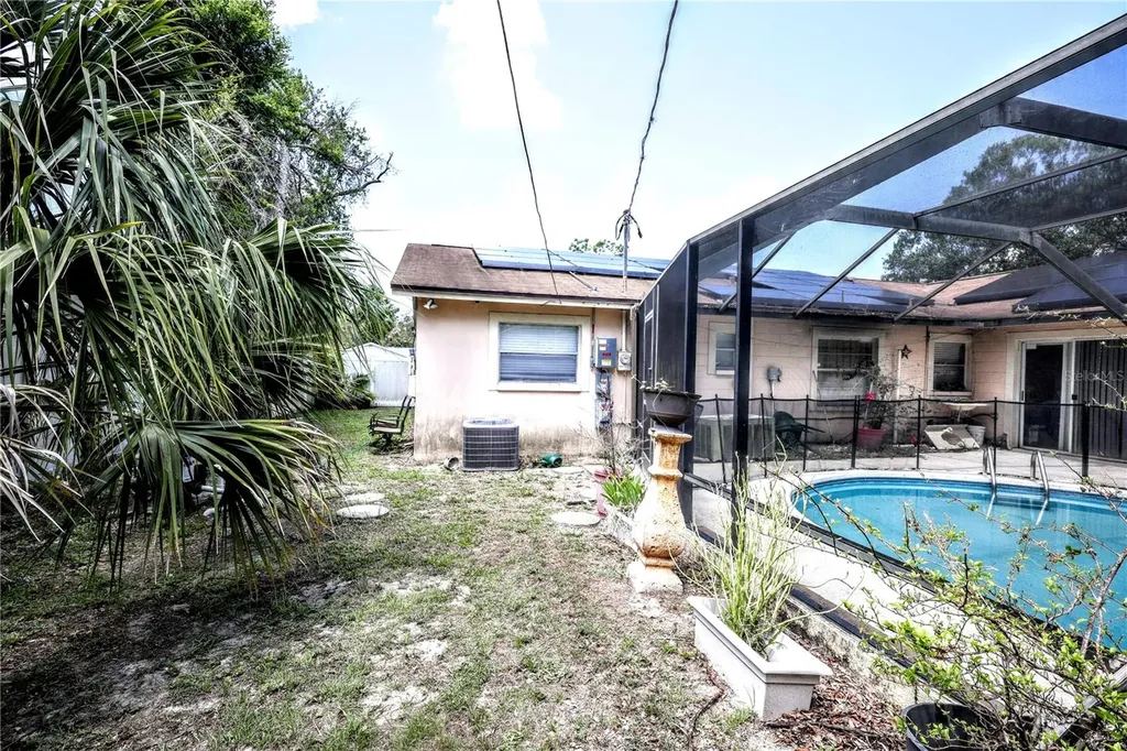 11411 N 19th Street Tampa FL 33612