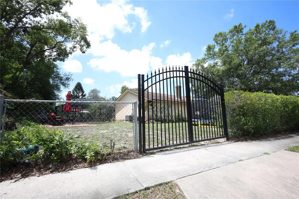 11411 N 19th Street Tampa FL 33612