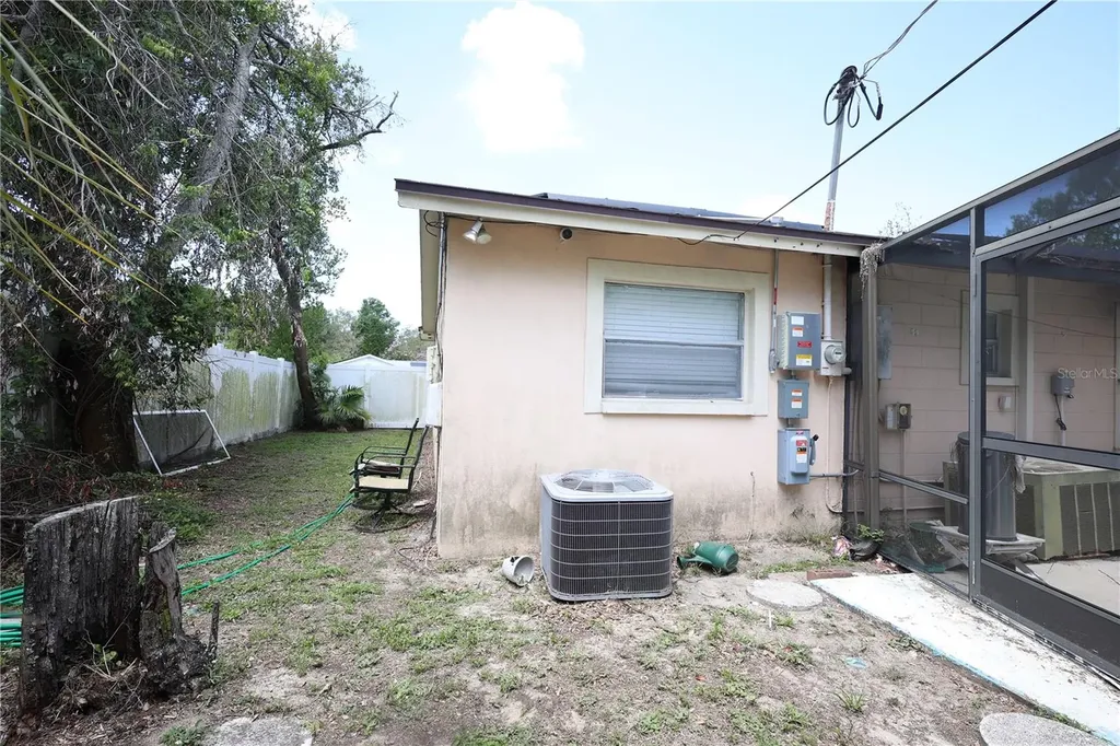 11411 N 19th Street Tampa FL 33612