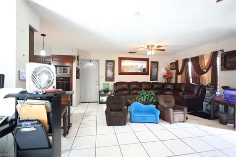 11411 N 19th Street Tampa FL 33612