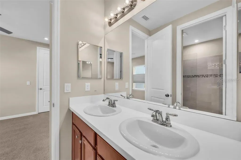 8273 Shooting Star Road Sarasota FL 34241