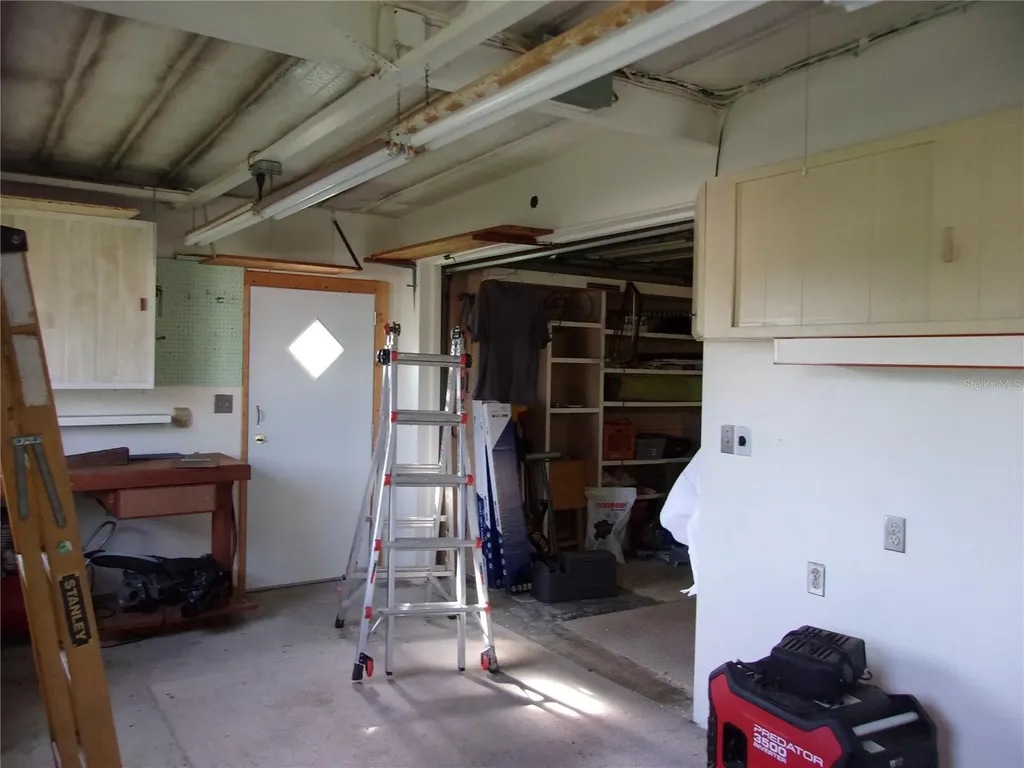 6485 NE 2nd Street Ocala FL 34470