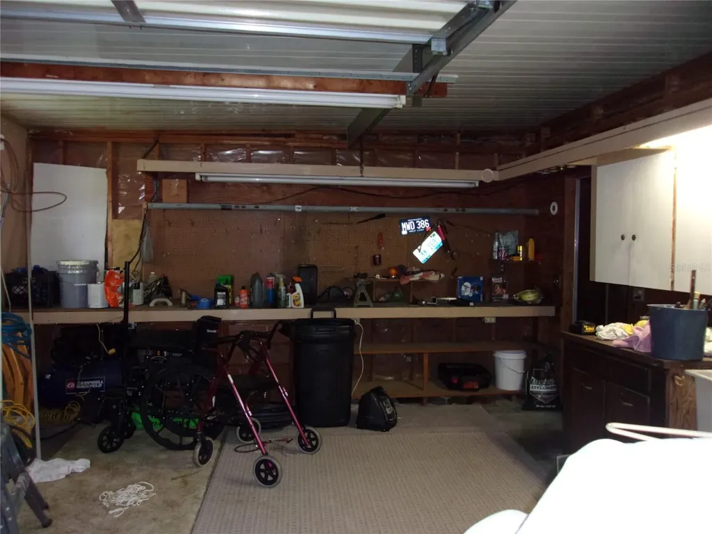 6485 NE 2nd Street Ocala FL 34470