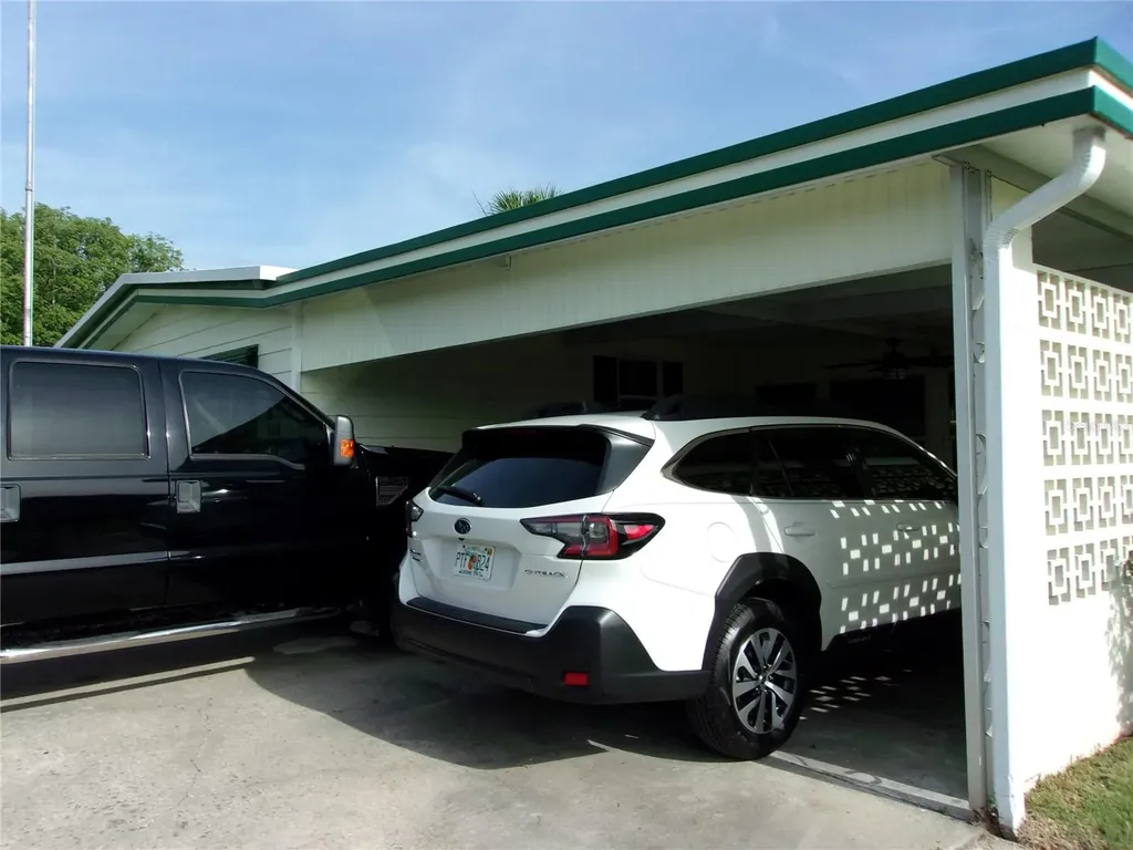 6485 NE 2nd Street Ocala FL 34470