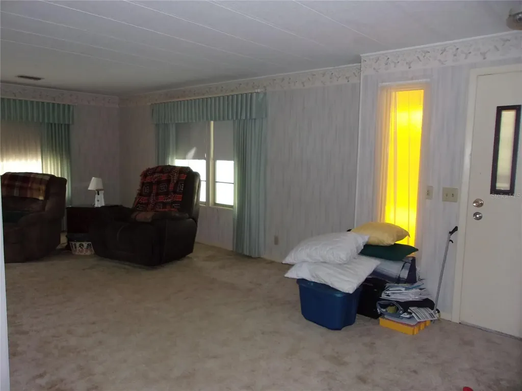 6485 NE 2nd Street Ocala FL 34470