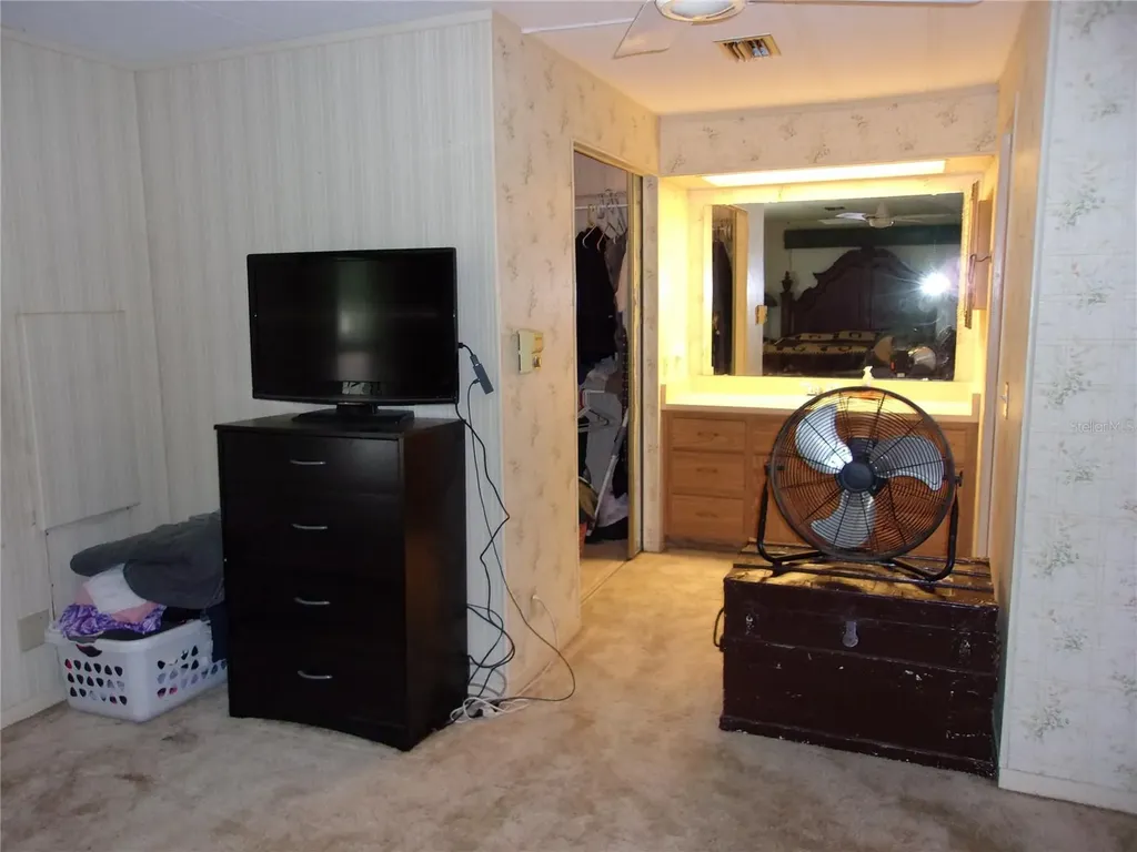 6485 NE 2nd Street Ocala FL 34470